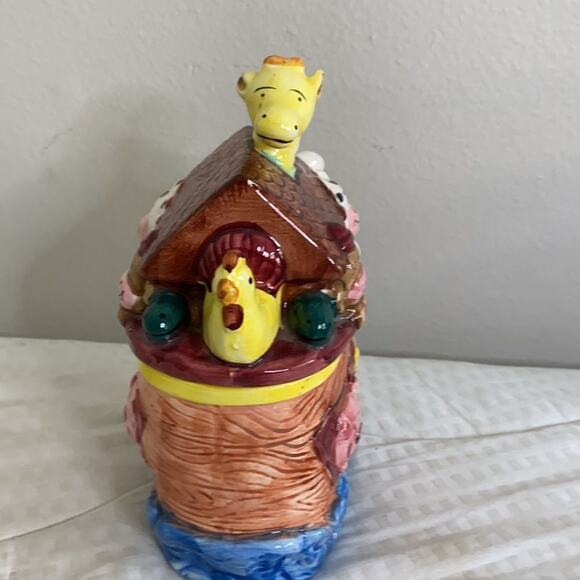 NOAH'S ARK COOKIE JAR; EXPRESS PRODUCTIONS IN LISLE, ILLINOIS - Picture 5 of 15